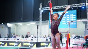 jr sfe01945 copia simone ferraro ph